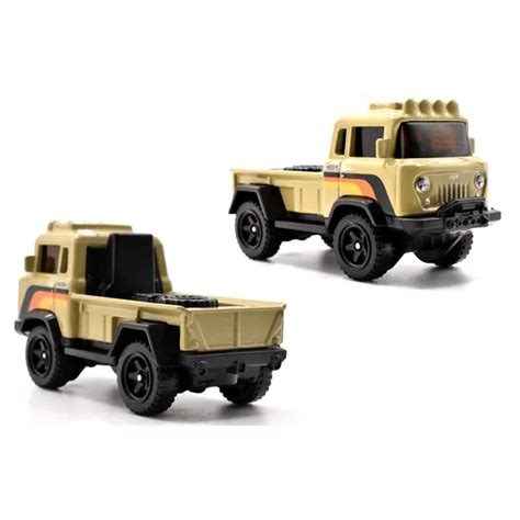 Đồ Chơi Mô Hình Siêu Xe Hot Wheels C4982 68 250 57 Jeep FC FAHASA