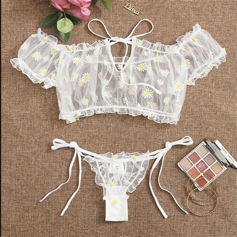 Nigikala Sex Lingerie Sexy Lace Perspective Three Point Lingerie Set