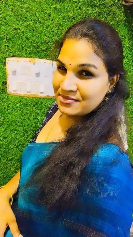 Transgender Horny Girl Fair N Sexy Trans Ready Show My Boobs Thyagaraya Nagar