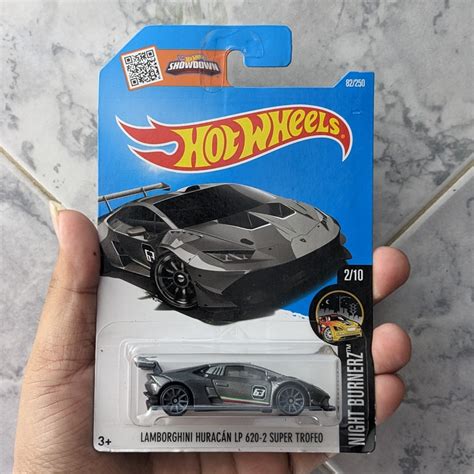Hot Wheels Lamborghini Huracan LP Super Trofeo Shopee Singapore