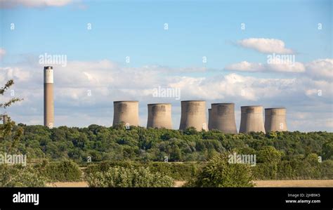 Ratcliffe On Soar Power Station Derby Uk July 15 2022 A Landscape