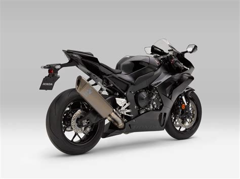 Honda CBR1000RR R 2021 สเปก และราคา SuperBike