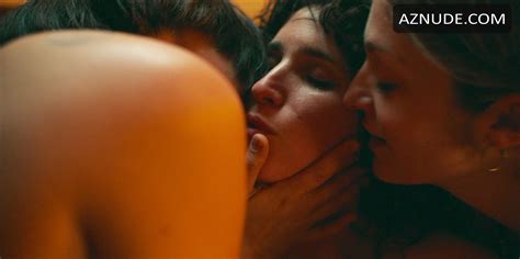 SMILEY NUDE SCENES AZNude