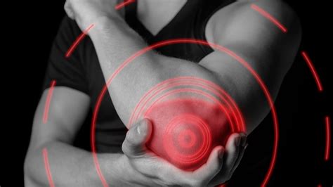 Understanding Elbow Pain Causes & Symptoms - Integrative Spine & Sports