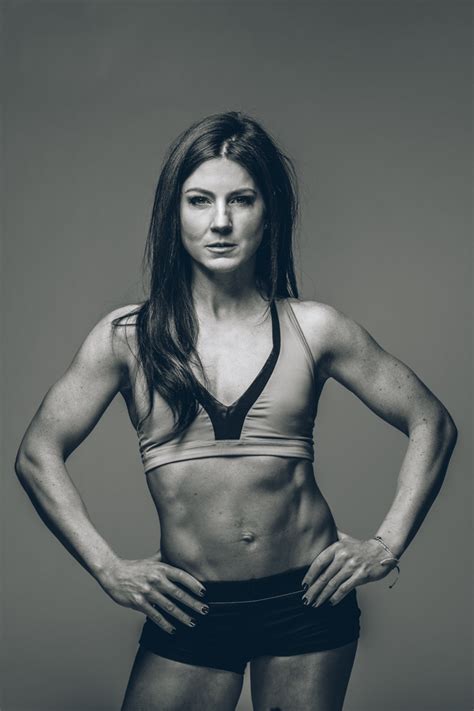 Hot Sexy Jennifer Tavernier Bikini Pics