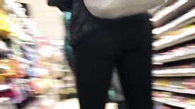 Candid Ass Leggings Cnn Amador