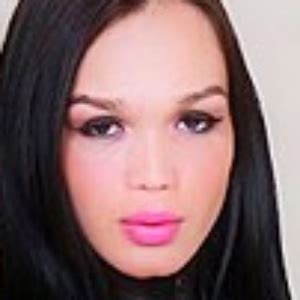 Rayane Lenox Shemale Porn Pics PornPics