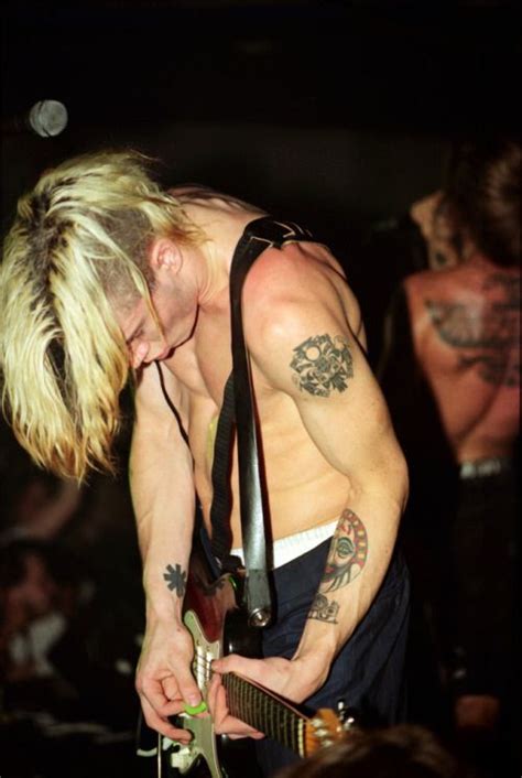 Pin On Red Hot Chili Peppers