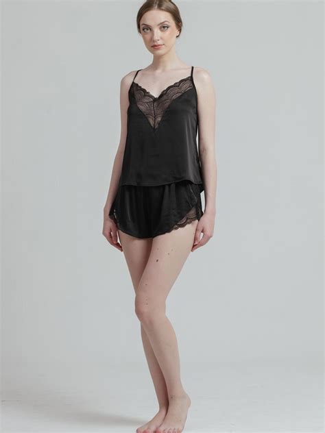 Jual Raquel Lingerie Lara Set Black Shopee Indonesia