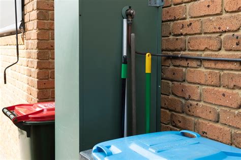 Don T Get Stuck With Cold Showers Repairing Faulty Hot Water Service Mixing Valves