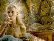 Naked Lise Roy in À l origine d un cri