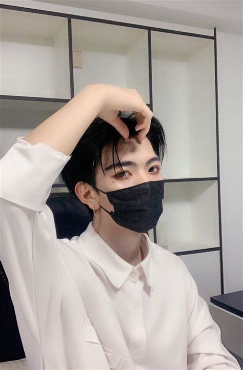 V T Nh T T App L M P L Nhan S C Th T Hot Boy Trung Qu C B Fan Quay L Ng T P Ch Doanh