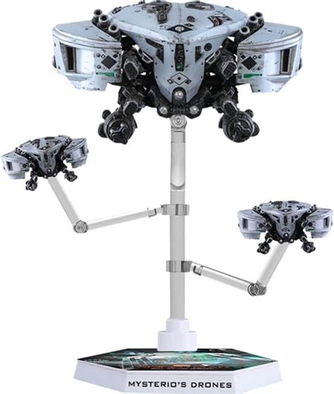 Amazon Hot Toys Spider Man Far From Home Accessories Collection