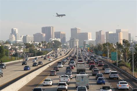 exclusive neos partners raises  million  clean energy bets wsj