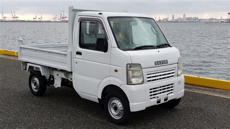 Suzuki Carry Dump Truck