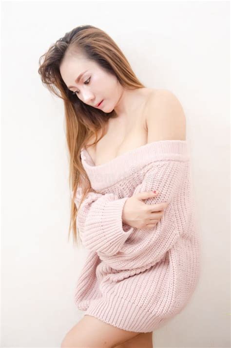 Asian Woman Posing Beautiful Brunette Asia Woman Lying In Bed In Sensual Black Lingerie Soft