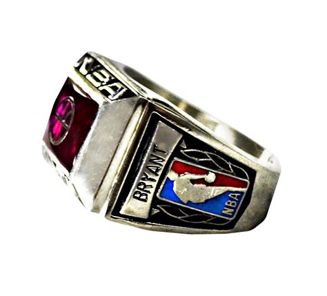 Lot Detail - Kobe Bryant's 2000 NBA All Star Ring (Bryant LOA)