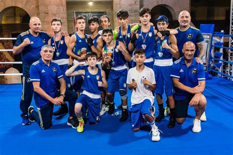 Boxe Boxe Latina Trionfo Azzurro In Piazza Del Popolo Mondoreale