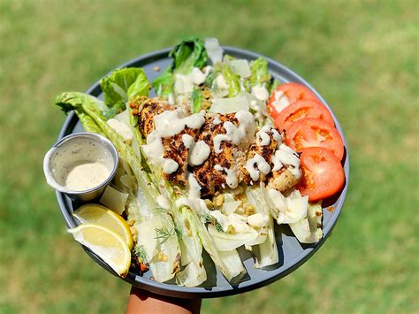 Kickin Chicken Caesar Salad Da Stylish Foodie