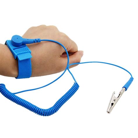 Anti-Static Wristbands: Essential Gear for Electronics Enthusiasts and