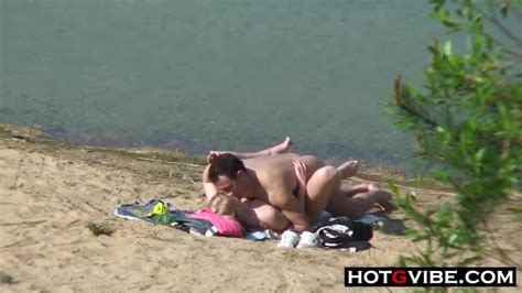 Public Beach Suck And Screw Caught On Camera Porn Videos