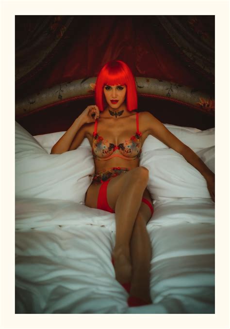 Eric Ceccarini Room Collector Portfolio Out Fine Art Prints Nude Photography