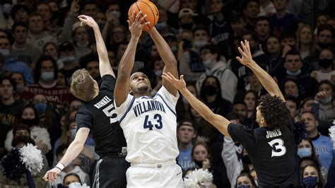 Moore Daniels Lead No 23 Villanova Past No 18 Xavier BVM Sports