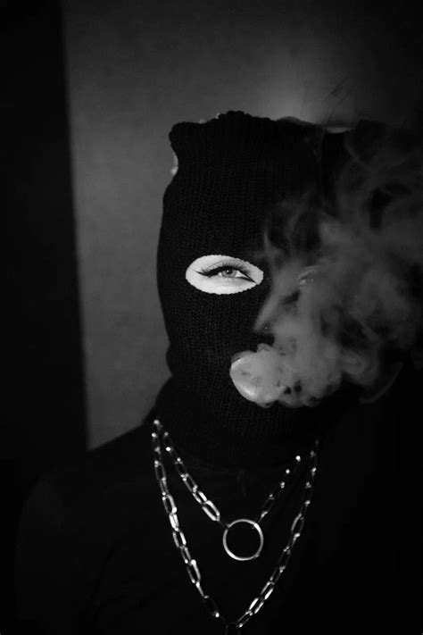 Фотосессия в маске, бандитская маска, дым, фотосессия с дымом, кошачий ...