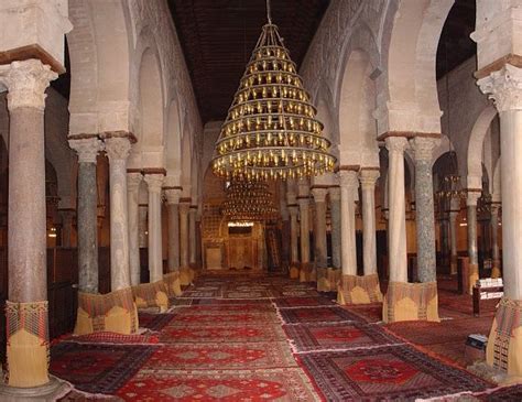 Головоломка короля Квадратуса | Mosque, Terra cotta floors, Place of ...