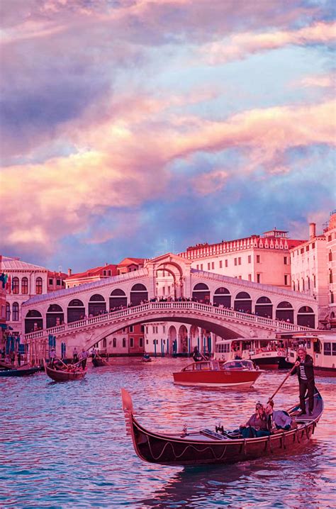 Colours of Venice edit : r/phonewallpapers