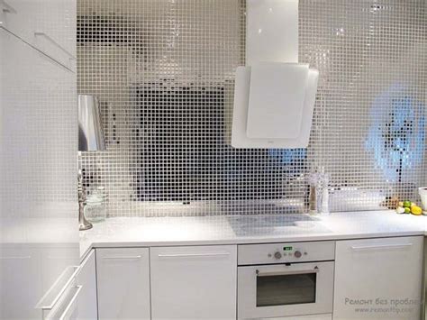 Зеркальная мозаика: существующие виды и выбор клея для облицовки