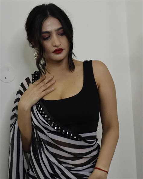 Sassy Poonam Hot Indian Content Creator In Instagram Queen Instagram Models Social