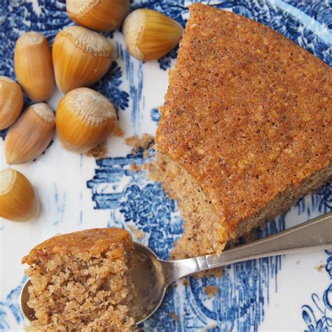 entre fondant et creusois un irrésistible gâteau aux noisettes NancyBuzz