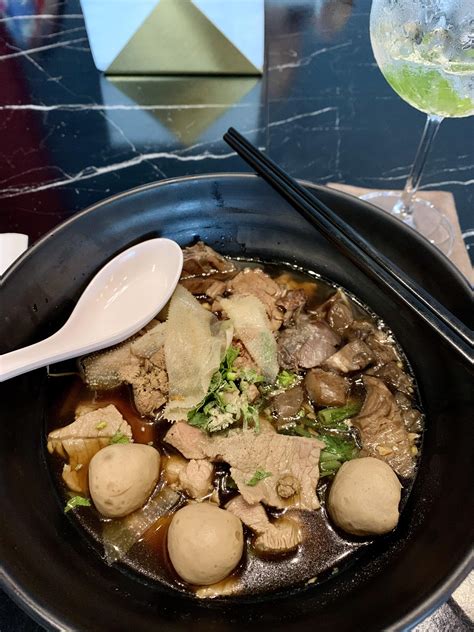 [I ate] Thai beef noodles with wine pairing. : r/food