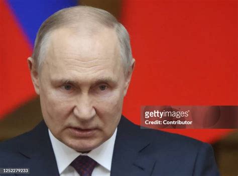 Russia Putin Speech Photos and Premium High Res Pictures - Getty Images