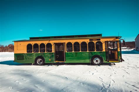 Low Floor Heavy Duty Transit Trolley Bus