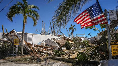 Unas 770 000 personas siguen sin energía en Florida tras el huracán Ian