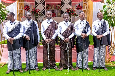 Visit Rwanda: Rwandan Traditional Costumes