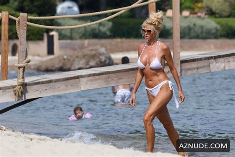 Victoria Silvstedt Wearing A Skimpy White Bikini On The Beach At Jardin Tropezina In Saint