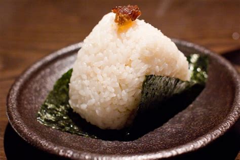 What is Onigiri? - To Learn More Visit Japan Centric