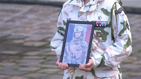 Maxime Blasco Aux Invalides La France A Rendu Hommage Au Jeune Soldat