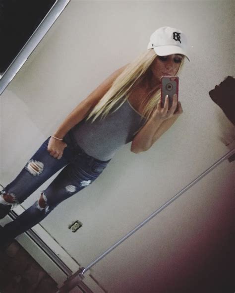 Selfie Mirror Blonde Selfie Style Mirror Selfie