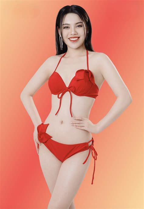 Th Sinh Hoa H U Du L Ch B N S C Vi T Nam Di N Bikini Khoe D Ng N Ng B Ng Hoa H U Vi T Nam