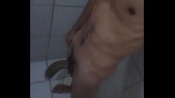 Dans La Salle De Bain XVIDEOS