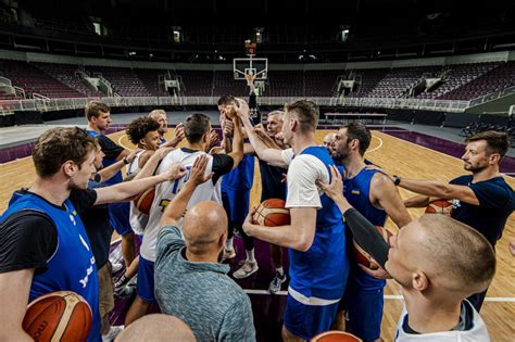 Ukrainian National basketball team is getting ready for the match