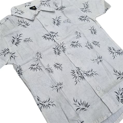 Camisa Nude Floral Infantil