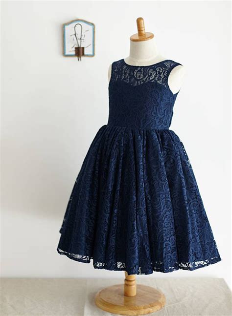 A Line Princess Scoop Neck Knee Length Lace Flower Girl Dress With