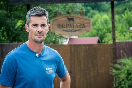 Секси фермер е новият стопанин на Фермата