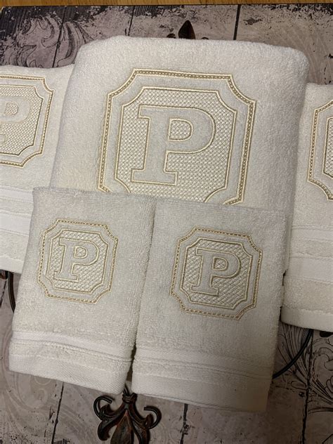 Monogrammed Luxury Bath Towel Set Hand Towels Wedding Gift - Etsy | Monogrammed bath towels ...