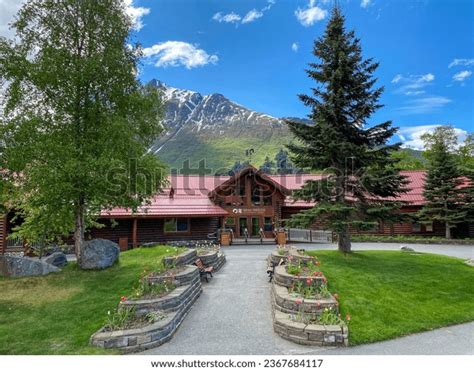 Kenai Princess Wilderness Lodge Photos, Images and Pictures